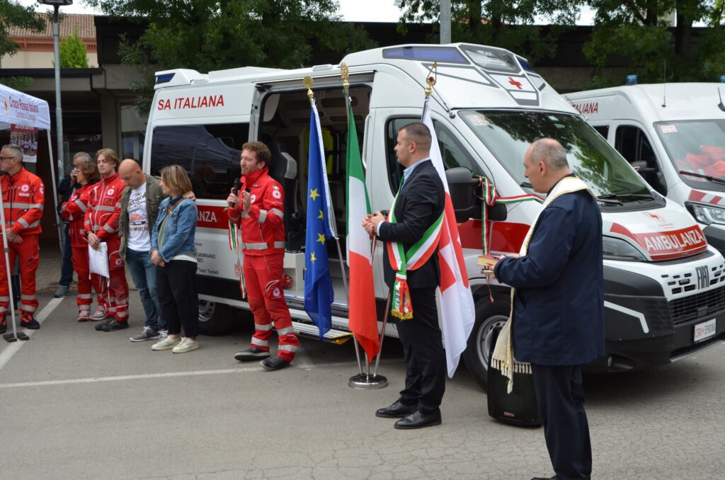 Una ambulanza in ricordo del “Topo”